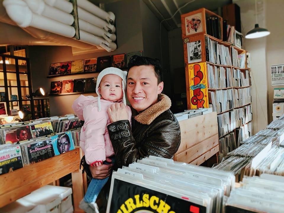 Vợ chồng Lam Trường tự tay nấu nướng chuẩn bị lễ thôi nôi cho con gái yêu-7