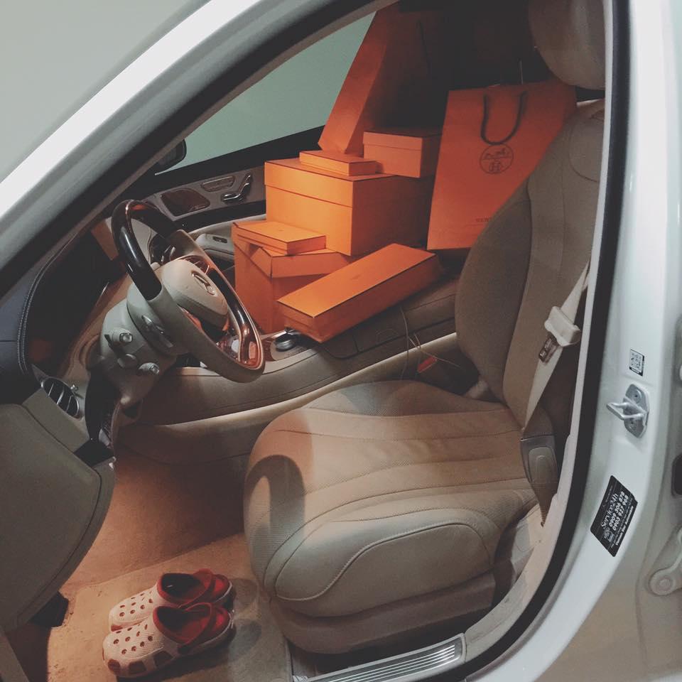 Ngắm bộ sưu tập hàng hiệu tiền tỷ của cặp bạn thân trái dấu Miu Lê - Duy Khánh-8