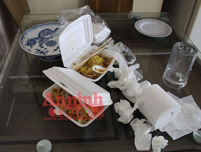 Hiện trường vụ án cô gái tử vong do bị ca sĩ Châu Việt Cường nhét tỏi vào miệng-9