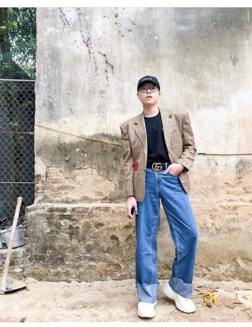 Thời tiết nóng nực, giới trẻ 2 miền đổ bộ xuống phố với váy áo mát mẻ-2