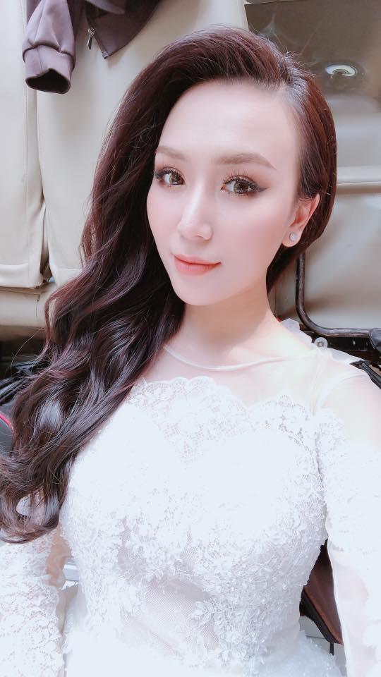 Khắc Việt hát chiều lòng vợ DJ xinh đẹp trong lúc chụp ảnh cưới-7