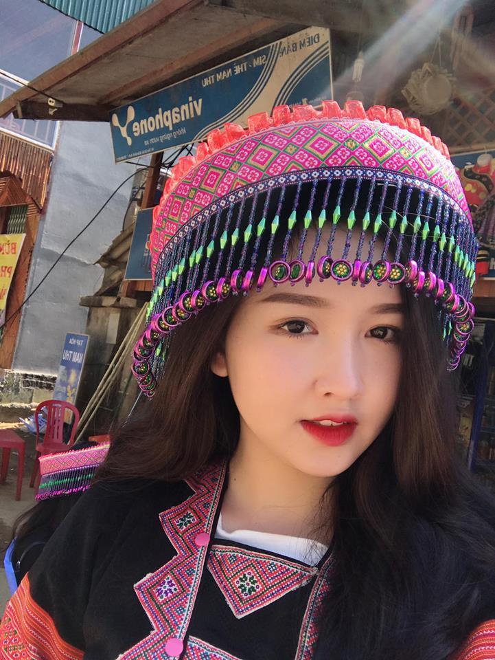 Chưa đầy 2 tuần mạng xã hội sôi sục vì loạt hot girl dân tộc ở Sapa-3