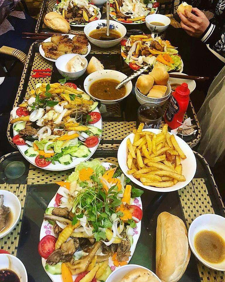 Hot girl - hot boy Việt: Huyền Baby hết lời ngợi ca món ngon do chính tay mẹ ruột nấu-1