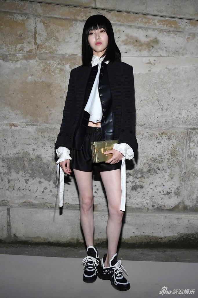 Phạm Băng Băng diện cây đen quyền lực, trang điểm ma mị lấn át dàn mỹ nhân-5