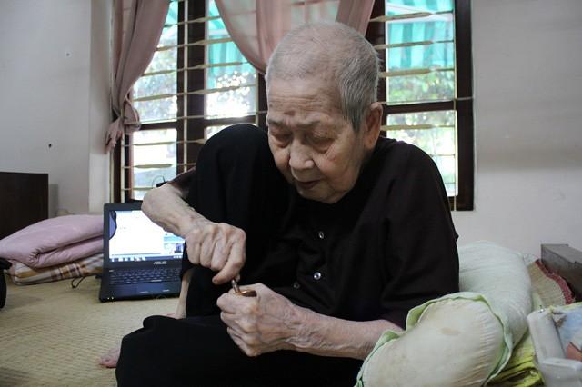 Chuyện kỳ lạ về những cụ bà cổ lai hy gây sốt ở Việt Nam-5