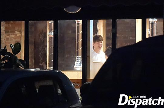 Vừa phủ nhận hẹn hò, Park Shin Hye á khẩu khi bị Dispatch tung ảnh tình tứ với trai trẻ-8