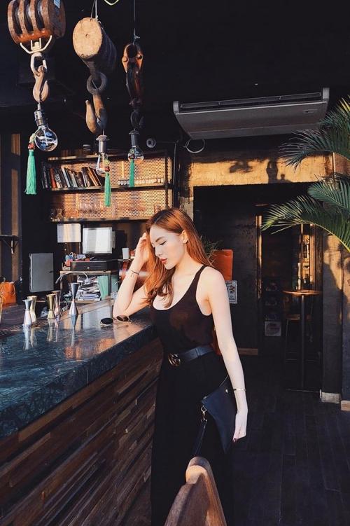 Hồ Ngọc Hà - Đỗ Mỹ Linh khoe street style sành điệu nổi bật nhất ngày 8/3-2