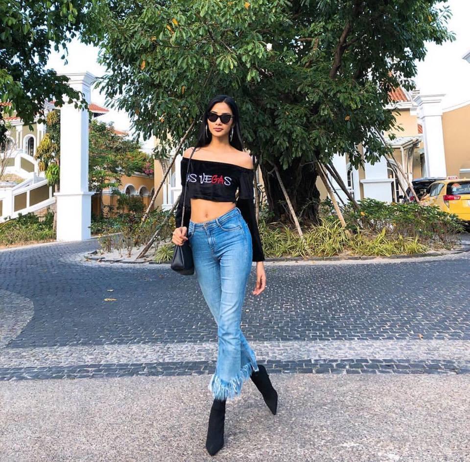 Hồ Ngọc Hà - Đỗ Mỹ Linh khoe street style sành điệu nổi bật nhất ngày 8/3-4