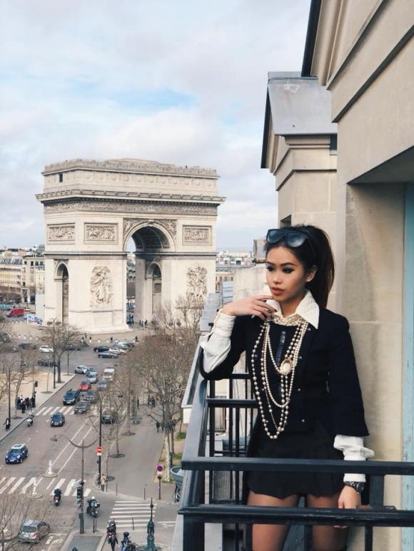 Hot girl - hot boy Việt: Bỏ con một mình xem điện thoại, ông xã vẫn được Thu Hương dành lời yêu thương-5