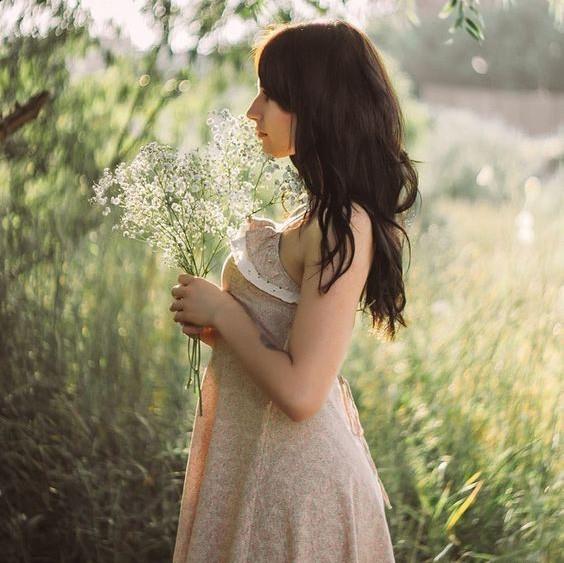 Thay vì ngóng quà từ đàn ông, sao em không dành chút thời gian… để khóc cho chính bản thân mình?-2