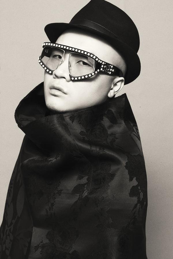 Đỗ Mạnh Cường chi 10 tỷ đồng mời khách đến với show diễn Xuân - Hè tại Huế-2