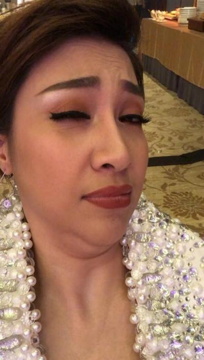 Phát cuồng với trào lưu cằm nọng, điển trai như Isaac cũng bất chấp xấu xí miễn sao hợp thời-5