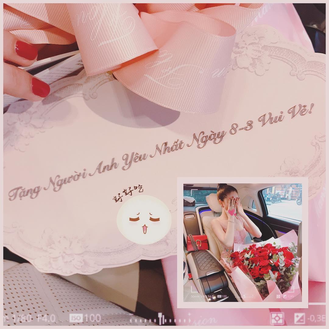 Tin sao Việt: Ngọc Trinh khoe quà 8/3 được người anh yêu nhất tặng-2