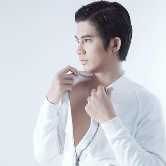 Vừa được cư dân mạng tôn vinh khi công khai yêu cô gái bị xâm hại, mẫu nam điển trai bị tố bắt cá hai tay-1