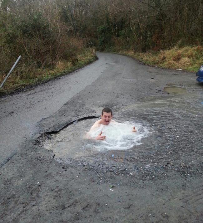 Bắt gặp hình ảnh hài hước khó đỡ ở khắp mọi nơi-1