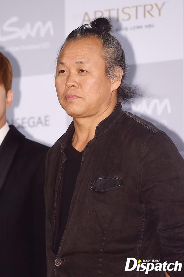 Phim mới của đạo diễn Hàn bị cáo buộc hiếp dâm: Nữ chính bị 5 đàn ông cưỡng hiếp trong 30 phút-1