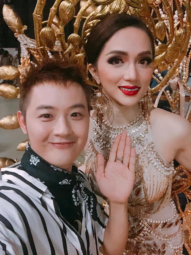 Hương Giang diện quốc phục chuẩn bị chào sân, Thanh Duy chúc mừng trong hậu trường-1