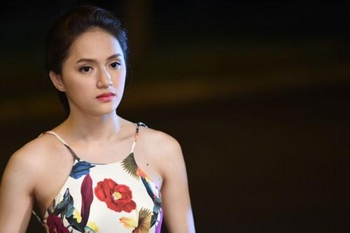 Không chỉ xinh đẹp và hát hay, Hương Giang Idol còn từng trổ tài đóng phim-4