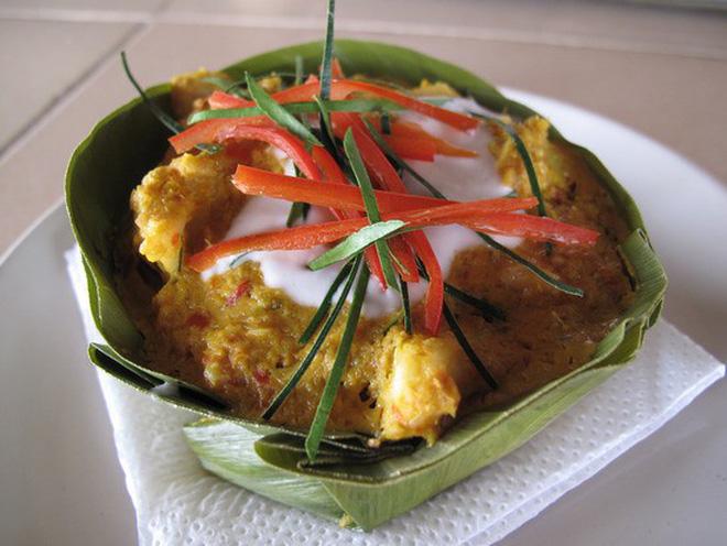 Chỉ với nguyên liệu cá nhưng món Amok của Cambodia thu hút thực khách nhờ bí quyết truyền thống-4