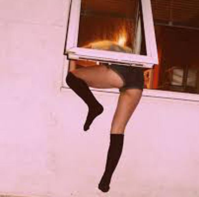 Khóc thét với những pha mắc kẹt của các người đẹp-4