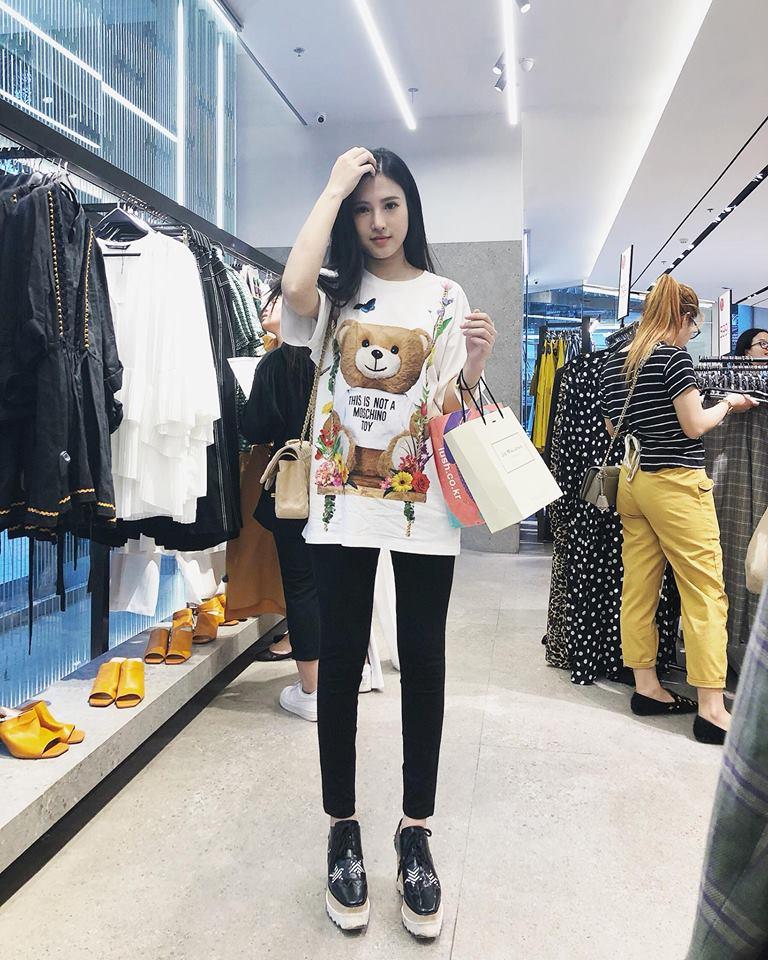 Hot girl - hot boy Việt: Trang Cherry say sưa trong hit Ta còn thuộc về nhau của Hương Tràm-9