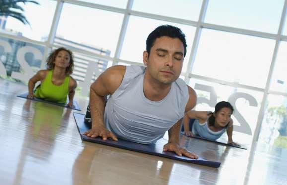 7 bài tập nam giới nên tập hằng ngày ở bất kỳ đâu-4