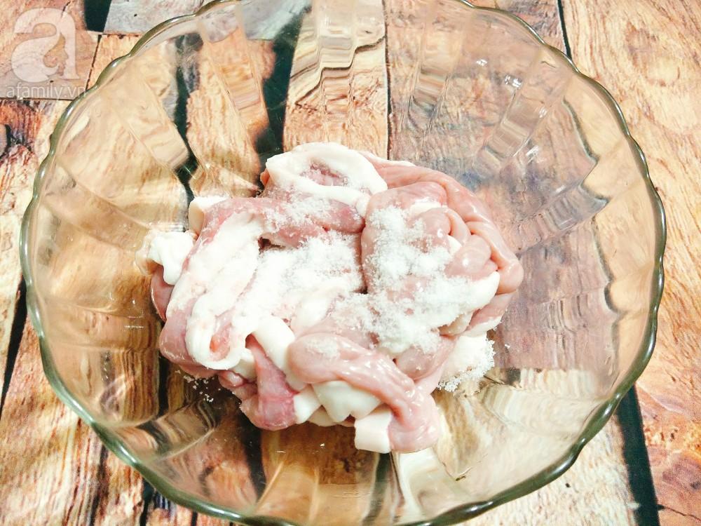 Cuối tuần nịnh chồng với món lòng non trộn cay ngon bá cháy-1