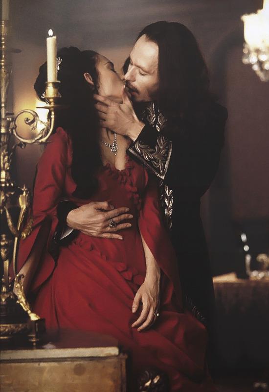 6 chuyện tình mỹ nhân và quái vật si tình khiến triệu khán giả thổn thức-1