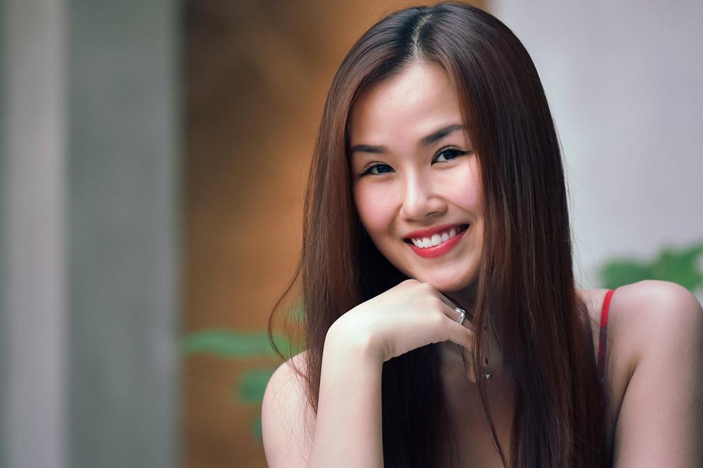 Hạ Trâm: Suy sụp vì bạn trai phản bội, suýt bị bầu show cưỡng hiếp-1