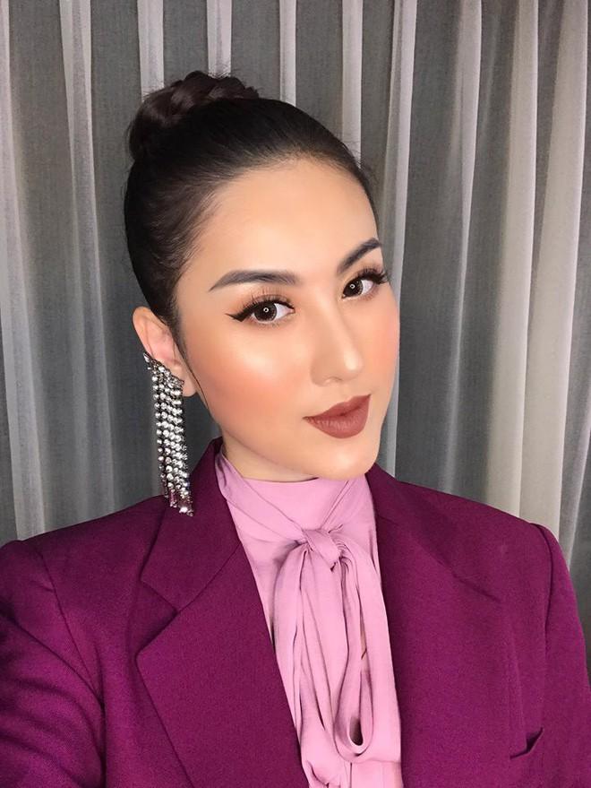 Gương mặt của Hà Lade ngày càng nhọn và dài giống hệt trào lưu thẩm mỹ mặt rắn-8