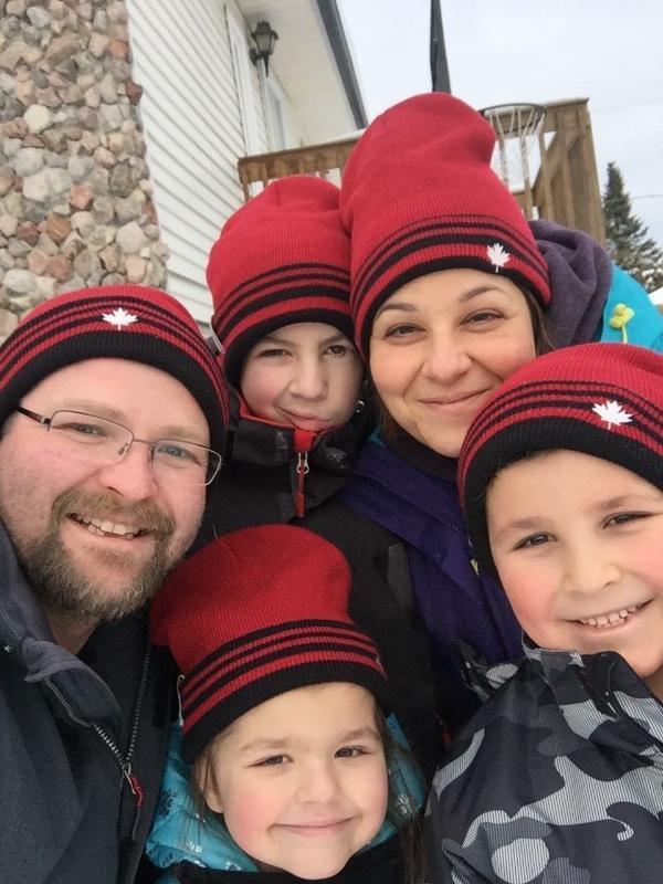 Cái ôm cảm động của anh em cùng chống chọi ung thư-3