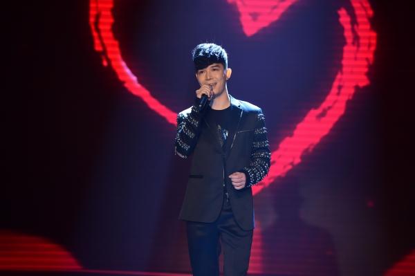 Hoa hậu HHen Niê lần đầu làm MC khiến cả nhà háo hức kéo nhau đi cổ vũ-10