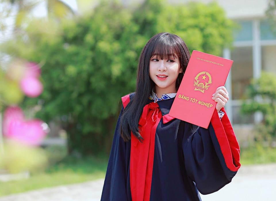 Hot girl - hot boy Việt: Xuýt xoa trước vẻ quyến rũ của gái hai con Huyền Baby trên biển-10