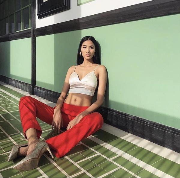 Tăng 2 kg sau Tết, Hoàng Thùy tự tin diện 2 mảnh nhờ body nảy nở bắt mắt-2