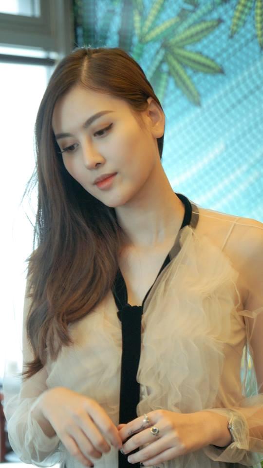 Hà Lade: Mình rất áp lực khi có mẹ là giáo sư ở trường đại học-5