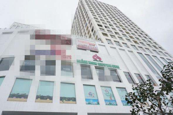 Cha mẹ đau đớn, suy sụp khi gửi con đi học ở tầng 3 nhưng chiều nhận thi thể con tại tầng 6-1