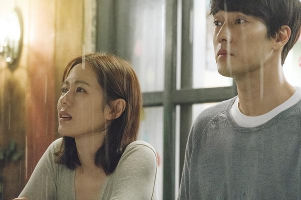 So Ji Sub: Sau 17 năm, trái tim tôi vẫn rung động trước Son Ye Jin-2