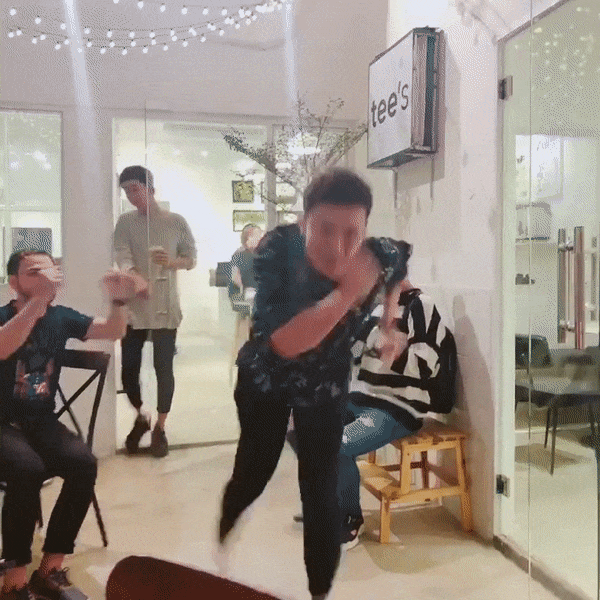 Hari Won cười khoái chí khi ông xã Trấn Thành phải trả giá vì ăn-1