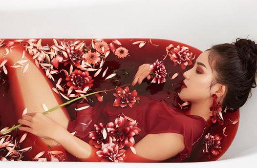 Hot girl - hot boy Việt: Khánh Vy biến đoạn rap trong Krazy thành bài hát tiếng Anh cực chất-8