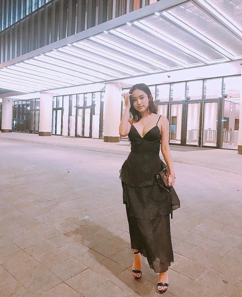 Huyền Baby - Thúy Vi khoe vòng 1 bốc lửa nổi bật nhất street style giới trẻ tuần qua-2