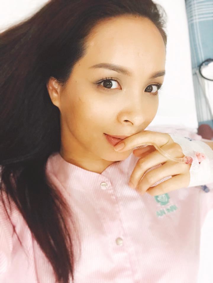 Thúy Hạnh khóc òa vì nhập viện mổ cấp cứu lần 2 sau hai tháng cắt bỏ tử cung-1