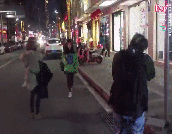 Clip: Bỏ túi loạt bí kíp tạo dáng chụp hình so deep-3