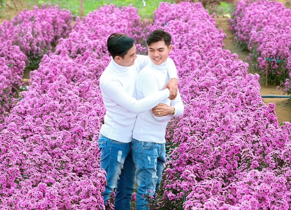 Đám cưới đồng tính của cặp trai đẹp Đồng Tháp gây xôn xao dân mạng-2