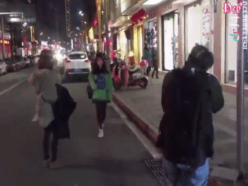 Clip: 'Bỏ túi' loạt bí kíp tạo dáng chụp hình 'so deep'