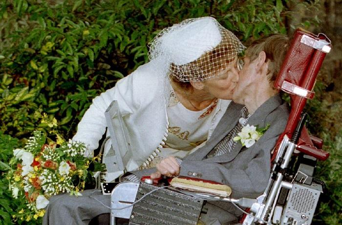 Stephen Hawking kết hôn với người vợ thứ 2, Elaine Mason ngày 15/9/1995. (Ảnh: Reuters)