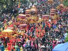 Đoàn người đông như kiến kéo về lễ hội hoành tráng nhất Lạng Sơn