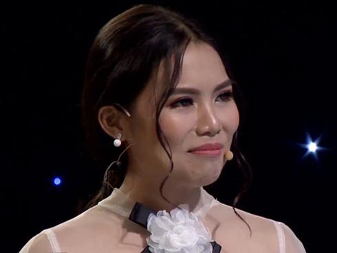 Chia sẻ việc đang mang bầu, nữ MC xinh đẹp vẫn bị mẹ chồng ngăn cản hôn nhân