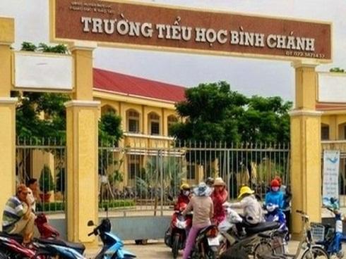 Vụ ‘phụ huynh ép cô giáo quỳ’: Hội trưởng hội phụ huynh bị hăm dọa
