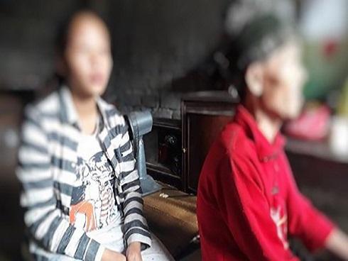 Nữ sinh lớp 8 sinh con trai 3,2 kg, giám định ADN để tìm bố