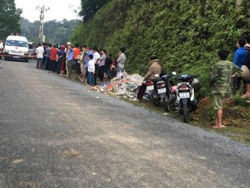 Vụ vợ chồng và con nhỏ chết trong xe Mercedes: 'Người con còn lại sốc nặng khi nhận hung tin'